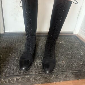 Vintage Black Lace-Up Knee-High Boots with Cap Toe
